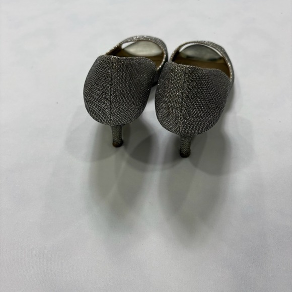 Bandolino Gold Sparkle Kitten Heel Pumps Peep Toe Women's 7.5 M Dress Shoes - Picture 5 of 14